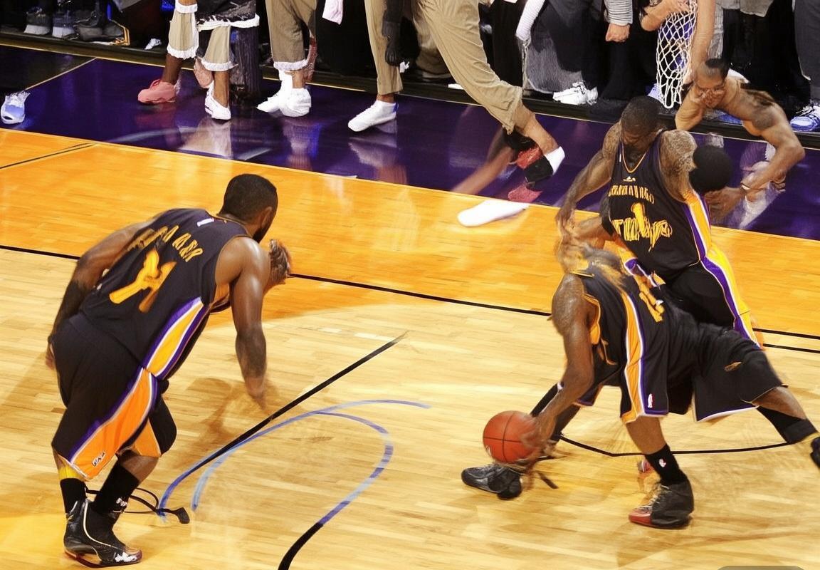 2011-2012 NBA：热火三巨头与科比巅峰对决全记录(图1)